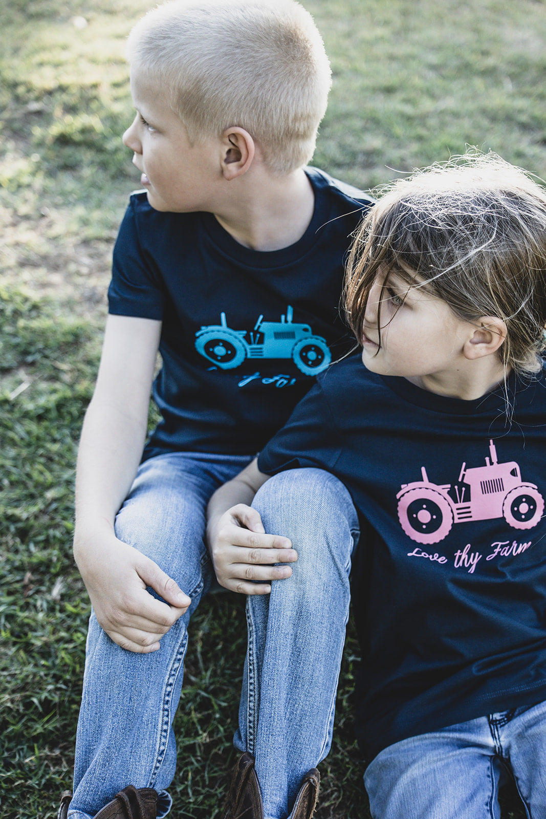 Kids' Short Sleeve Tractor T-Shirt in Navy with Various Print Colours
